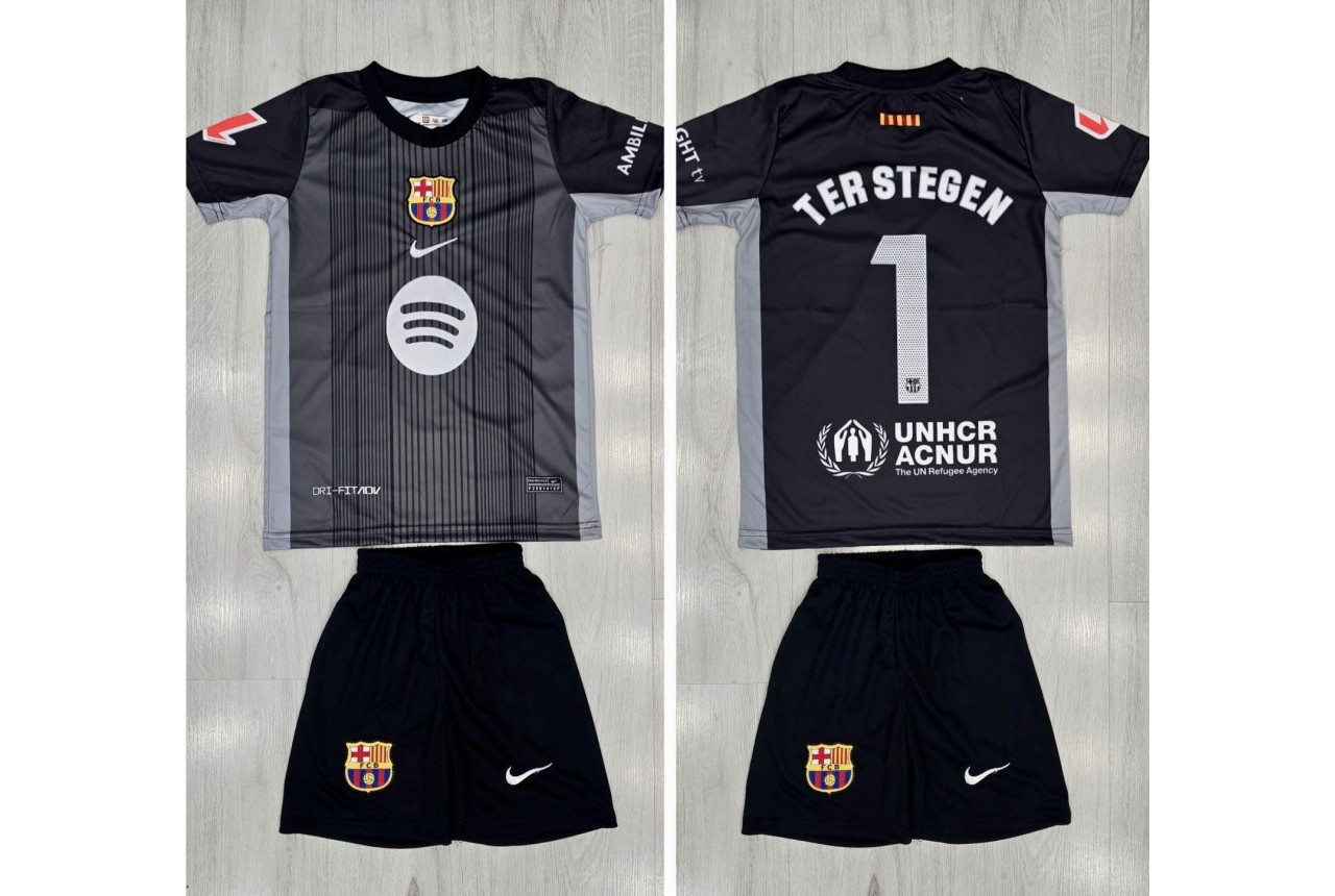 8358 Детски футболен комплект Barcelona TER STEGEN 1